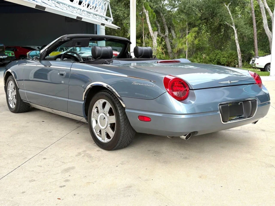 2005 Ford Thunderbird 11th Gen - Image 9 of 31