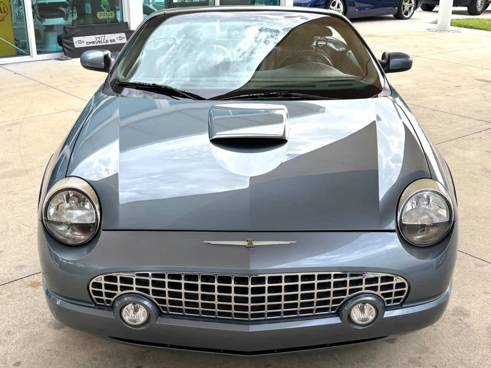 2005 Ford Thunderbird 11th Gen - Image 3 of 31