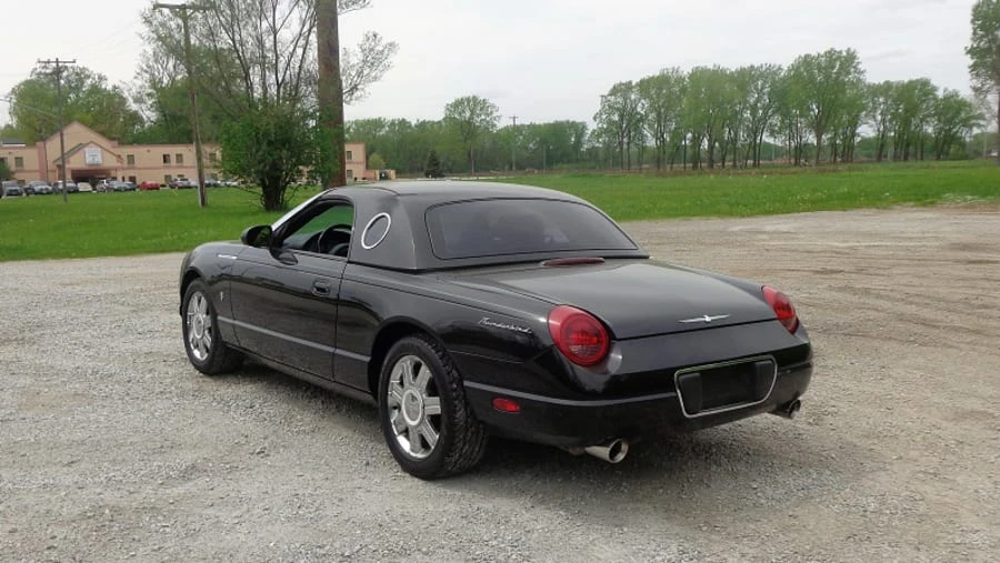 2005 Ford Thunderbird 11th Gen - Image 3 of 5