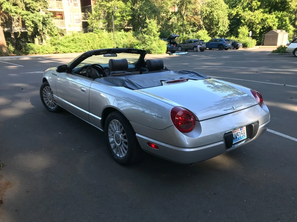 2005 Ford Thunderbird 11th Gen - Image 6 of 19