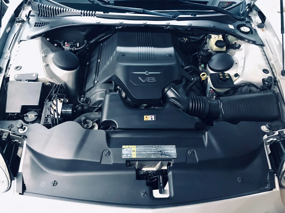 2005 Ford Thunderbird 11th Gen - Image 14 of 19