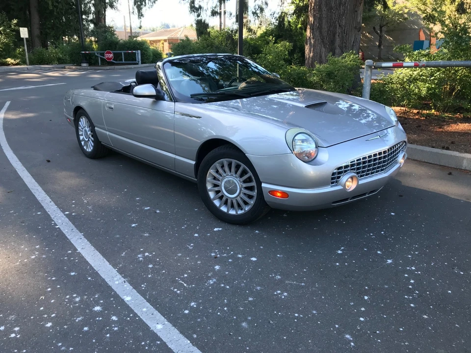 2005 Ford Thunderbird 11th Gen - Image 2 of 19