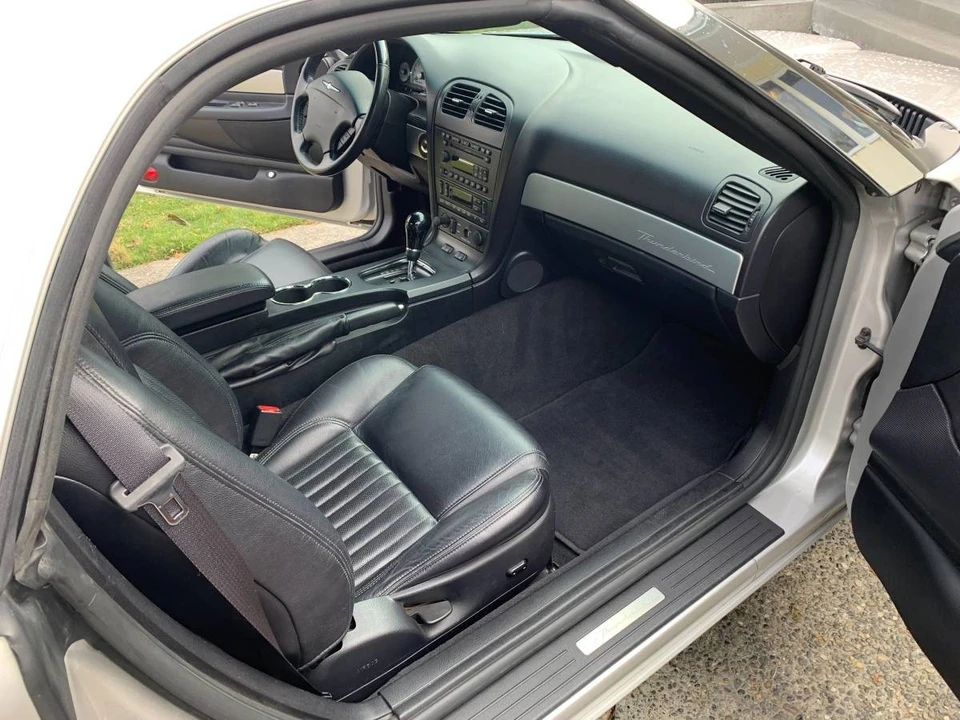 2005 Ford Thunderbird 11th Gen - Image 12 of 19