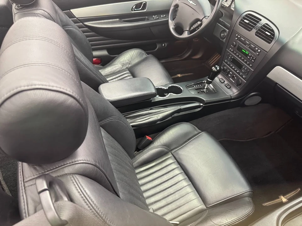 2005 Ford Thunderbird 11th Gen - Image 16 of 20