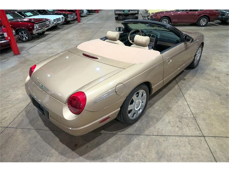 2005 Ford Thunderbird 11th Gen - Image 17 of 31