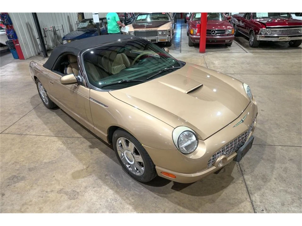 2005 Ford Thunderbird 11th Gen - Image 28 of 31
