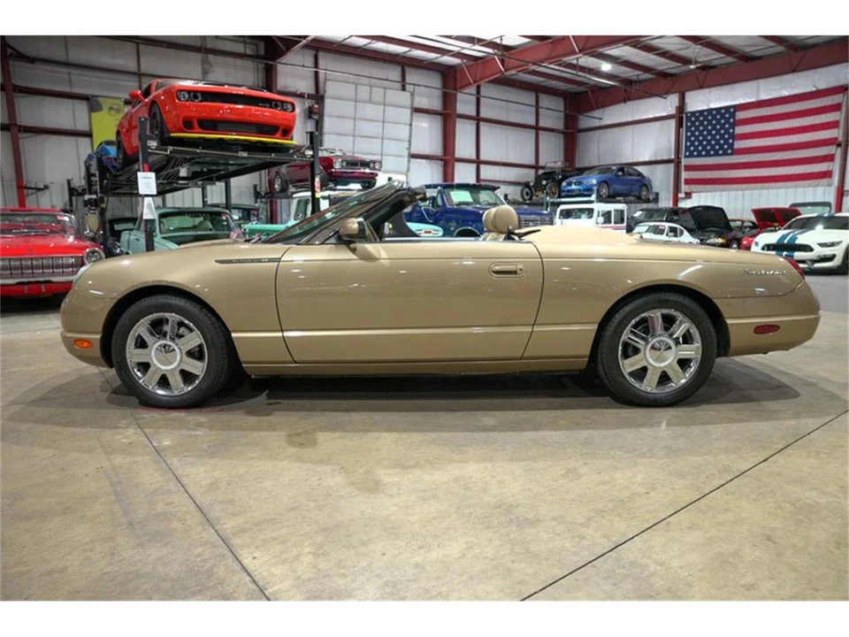2005 Ford Thunderbird 11th Gen - Image 4 of 31