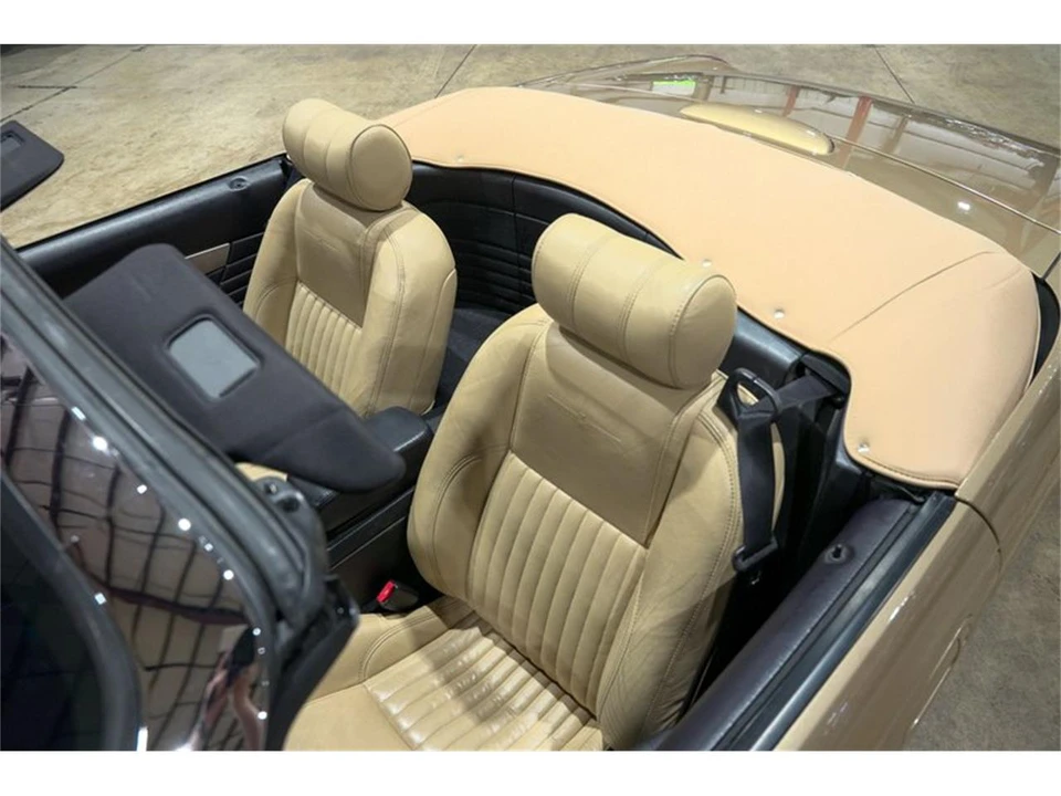2005 Ford Thunderbird 11th Gen - Image 19 of 31