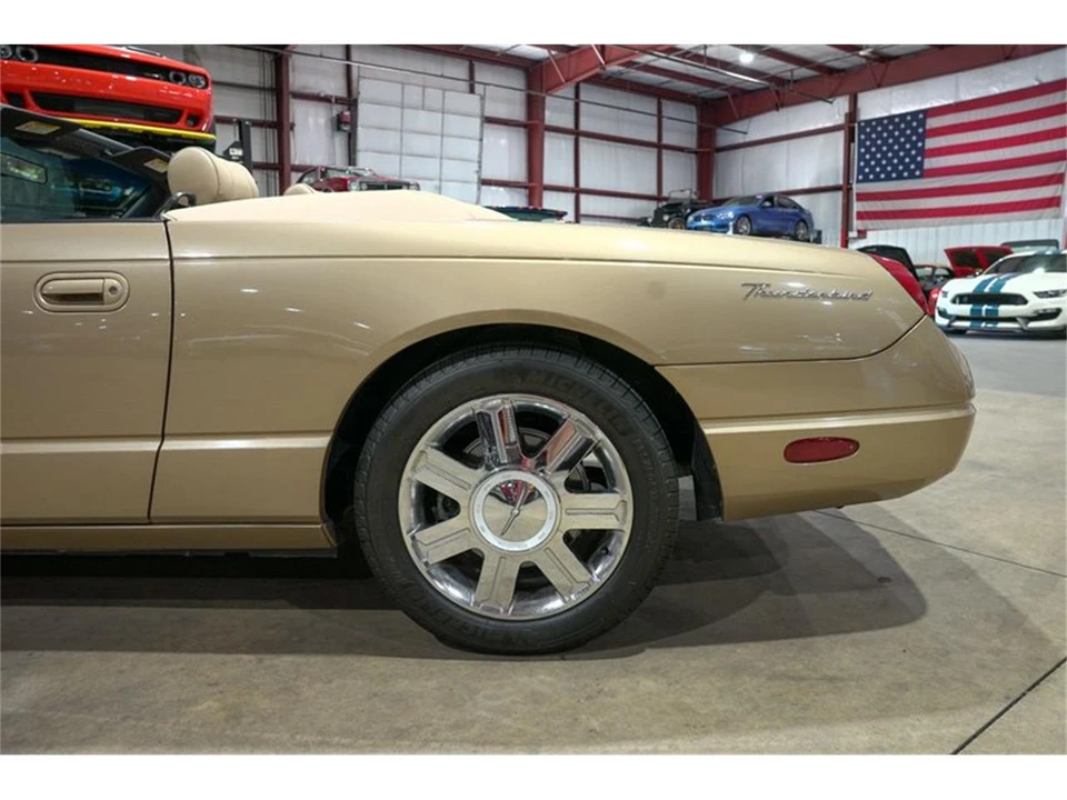 2005 Ford Thunderbird 11th Gen - Image 5 of 31