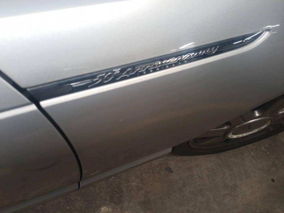 2005 Ford Thunderbird 11th Gen - Image 7 of 16