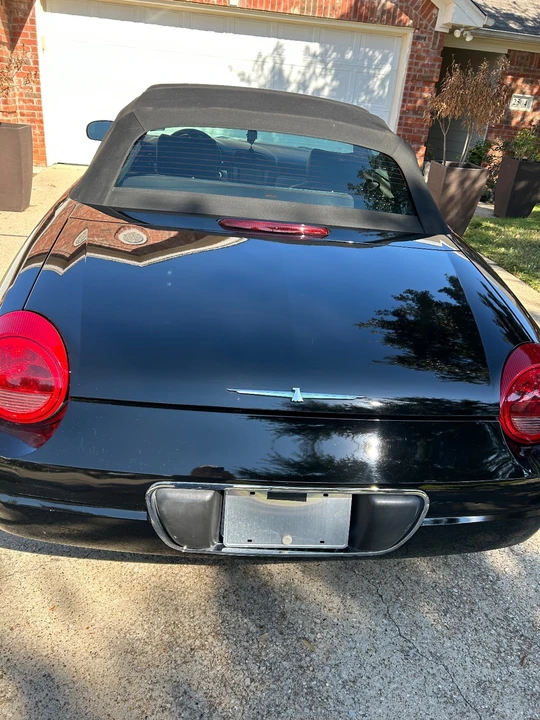 2005 Ford Thunderbird 11th Gen - Image 2 of 8