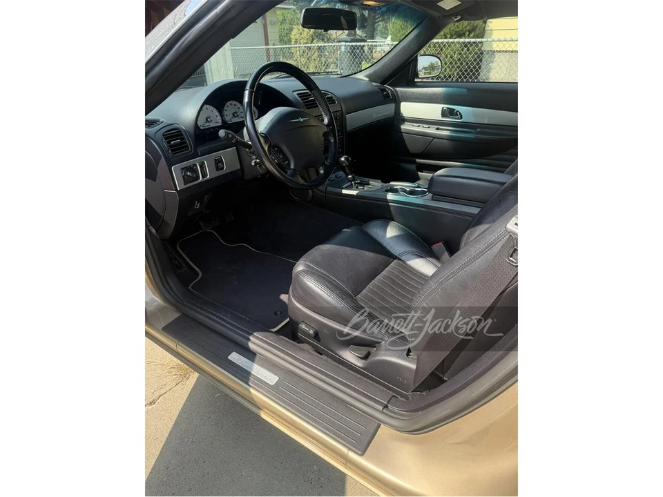 2005 Ford Thunderbird 11th Gen - Image 3 of 5