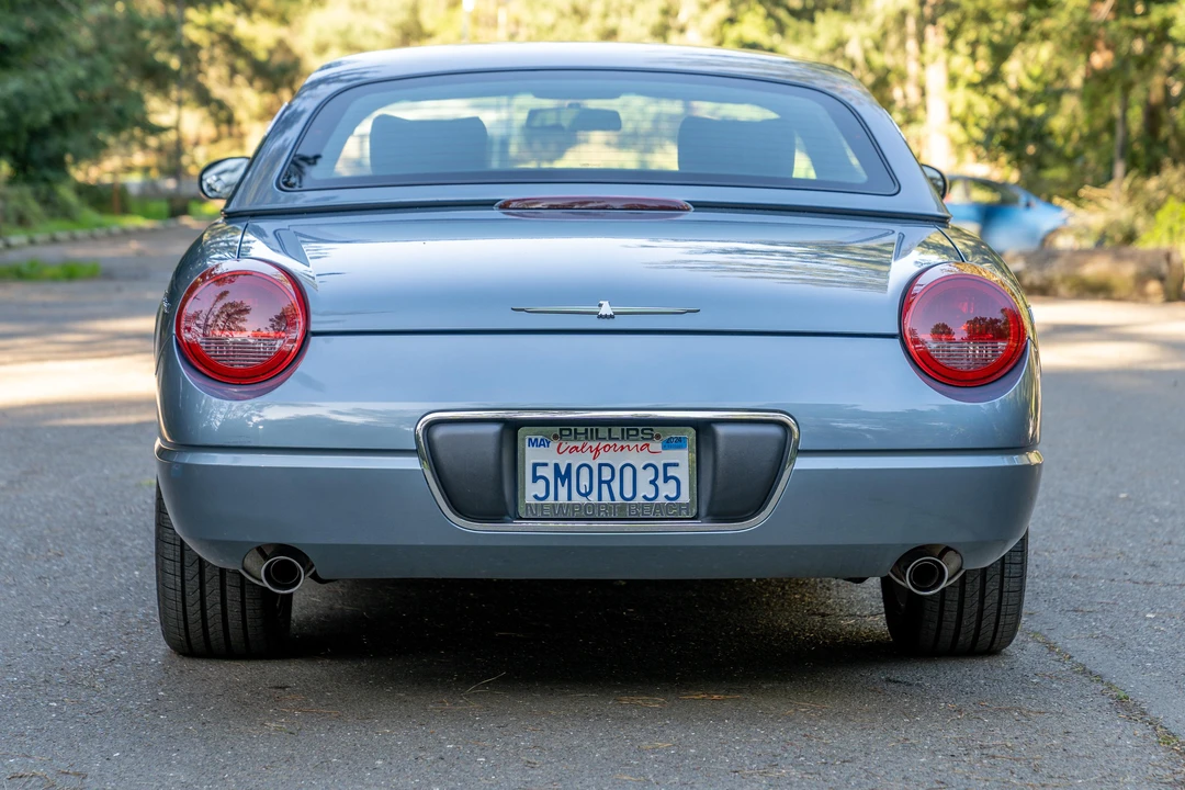 2005 Ford Thunderbird 11th Gen - Image 19 of 31
