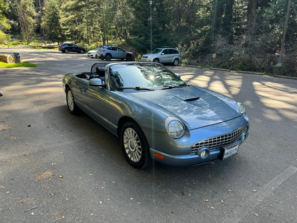 2005 Ford Thunderbird 11th Gen - Image 13 of 31