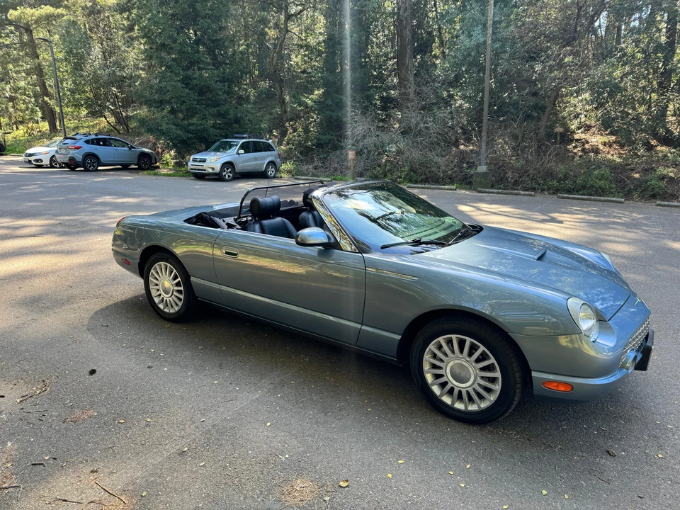 2005 Ford Thunderbird 11th Gen - Image 12 of 31
