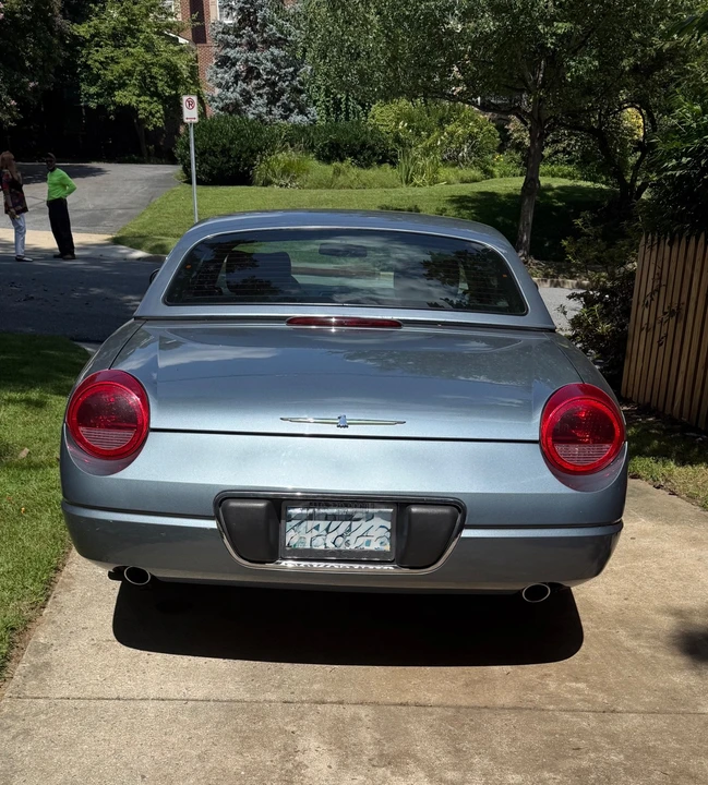 2005 Ford Thunderbird 11th Gen - Image 10 of 12