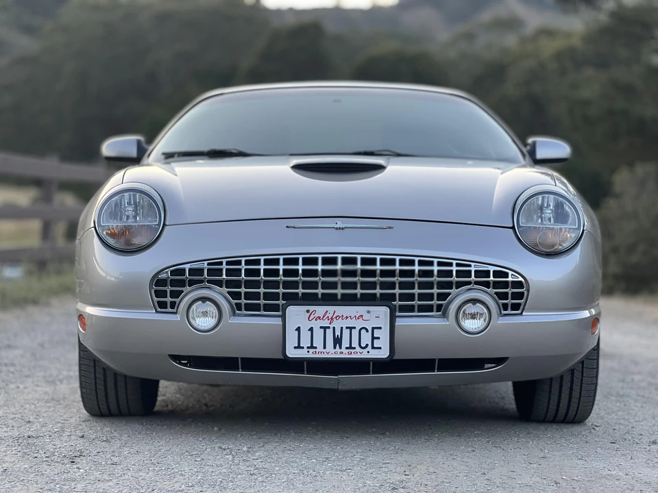 2005 Ford Thunderbird 11th Gen - Image 20 of 31