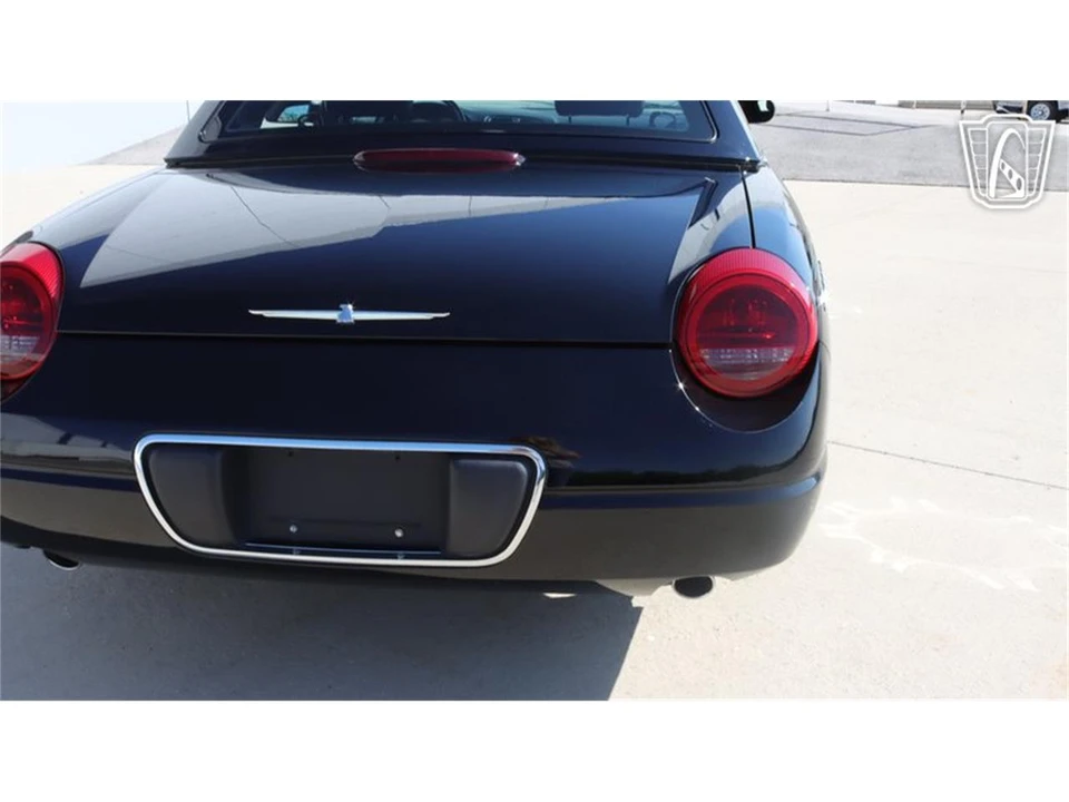 2005 Ford Thunderbird 11th Gen - Image 31 of 31