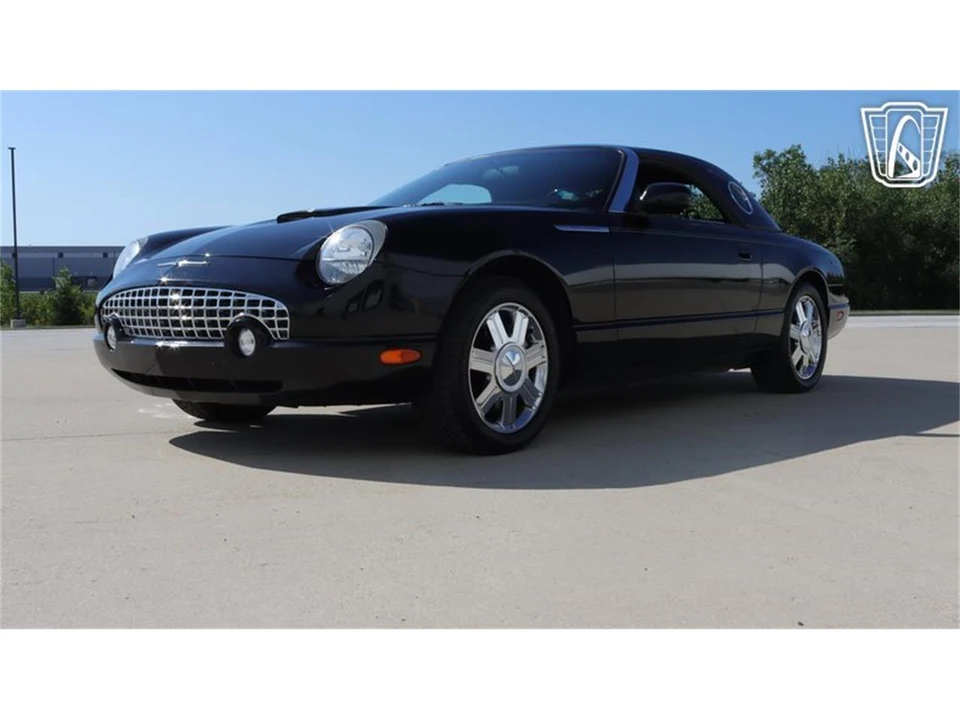 2005 Ford Thunderbird 11th Gen - Image 2 of 31