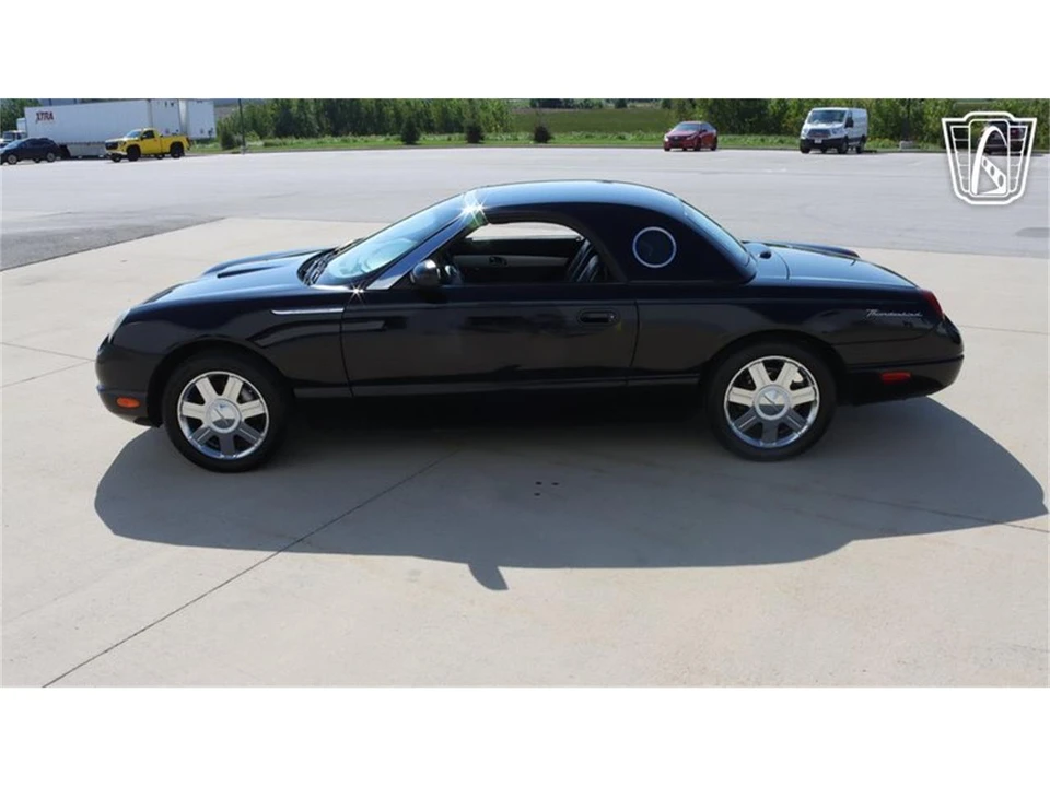 2005 Ford Thunderbird 11th Gen - Image 5 of 31
