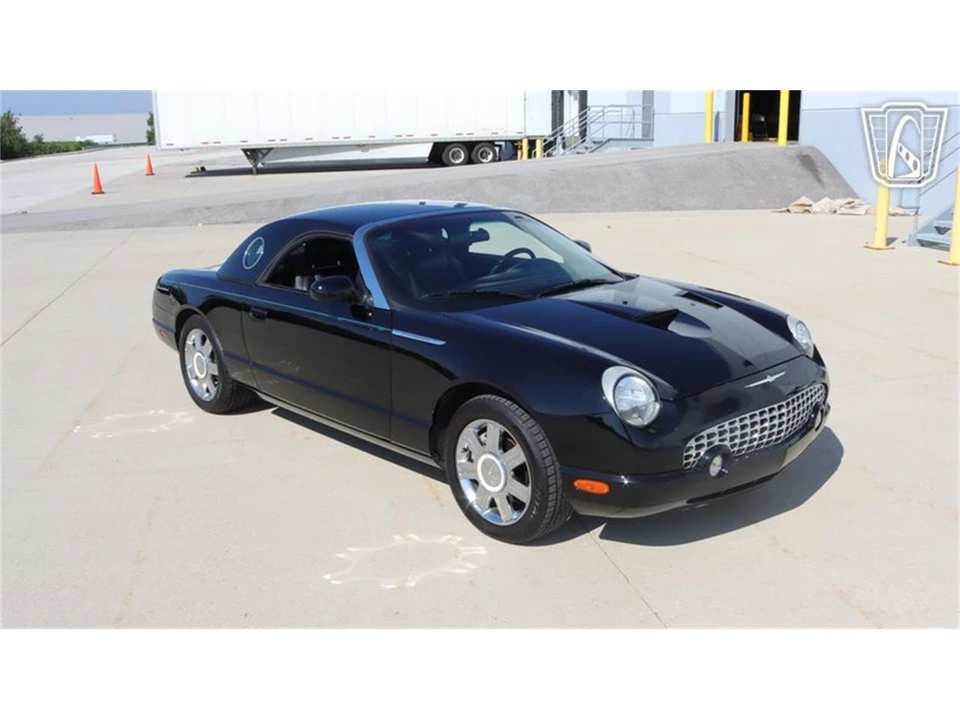 2005 Ford Thunderbird 11th Gen - Image 20 of 31