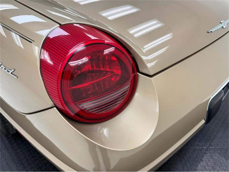 2005 Ford Thunderbird 11th Gen - Image 31 of 31
