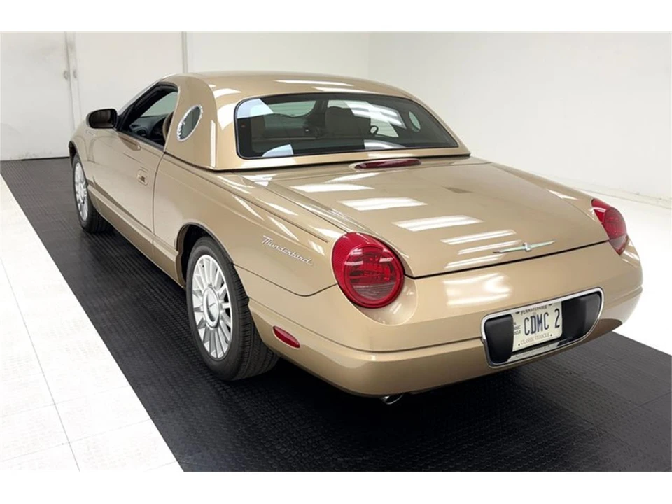 2005 Ford Thunderbird 11th Gen - Image 7 of 31