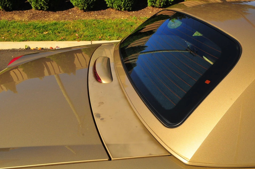 2005 Ford Thunderbird 11th Gen - Image 21 of 21