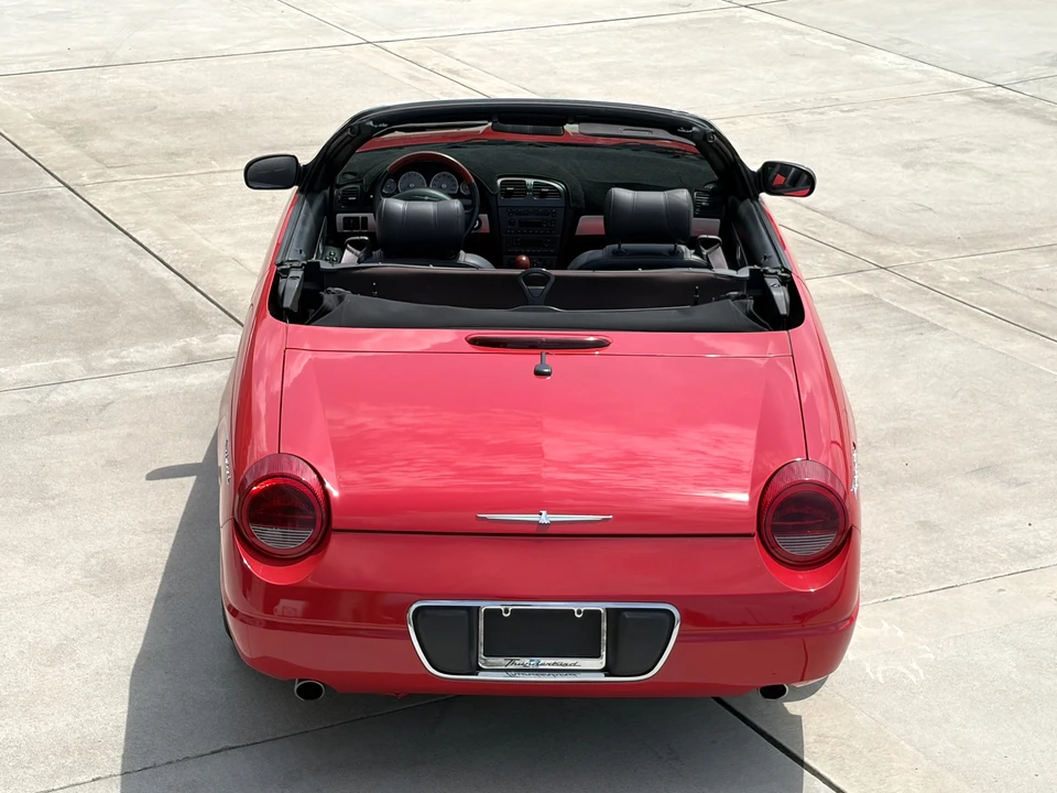 2005 Ford Thunderbird 11th Gen - Image 12 of 31