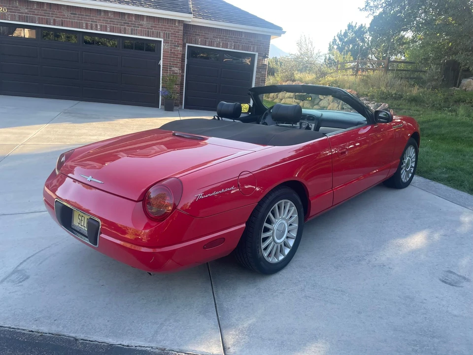 2005 Ford Thunderbird 11th Gen - Image 14 of 31