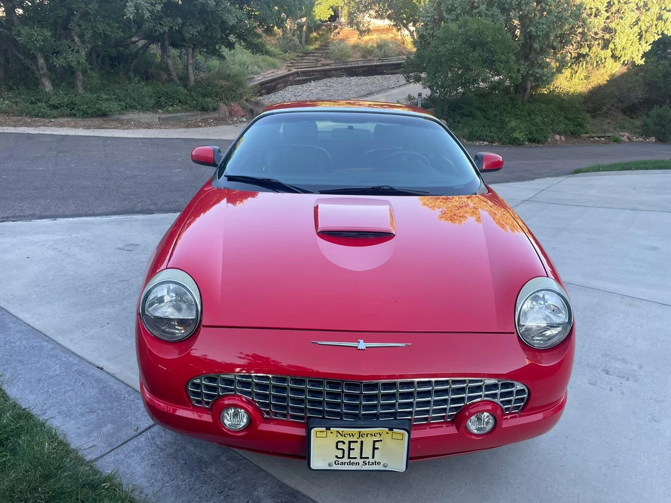 2005 Ford Thunderbird 11th Gen - Image 28 of 31