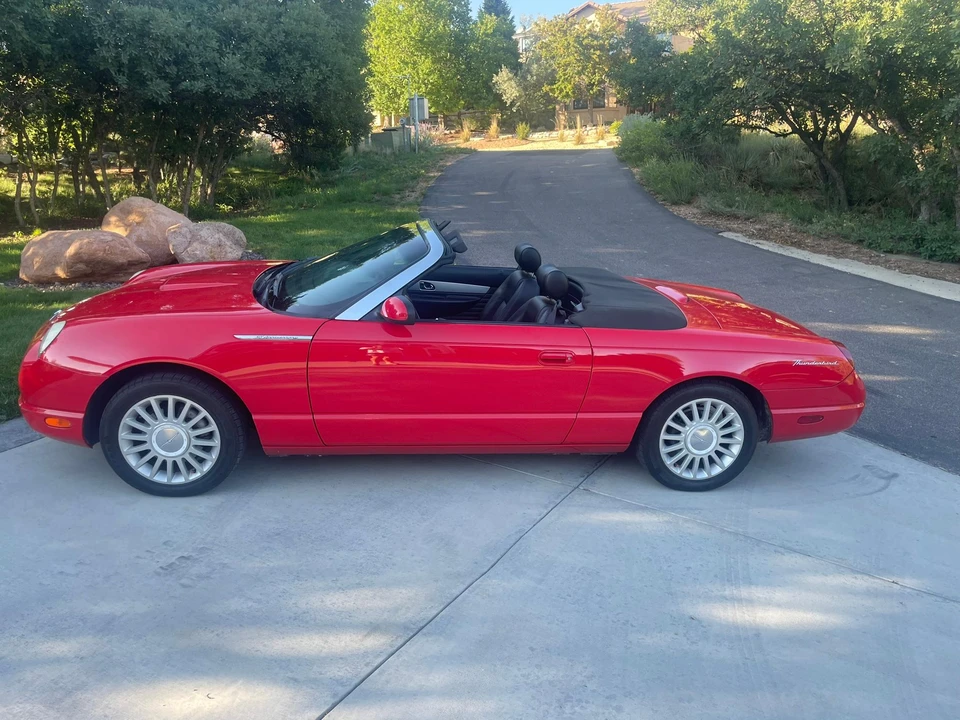 2005 Ford Thunderbird 11th Gen - Image 10 of 31