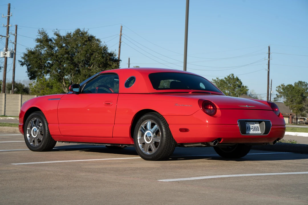 2005 Ford Thunderbird 11th Gen - Image 14 of 31