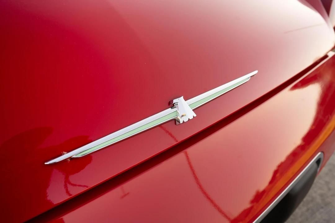 2005 Ford Thunderbird 11th Gen - Image 22 of 31