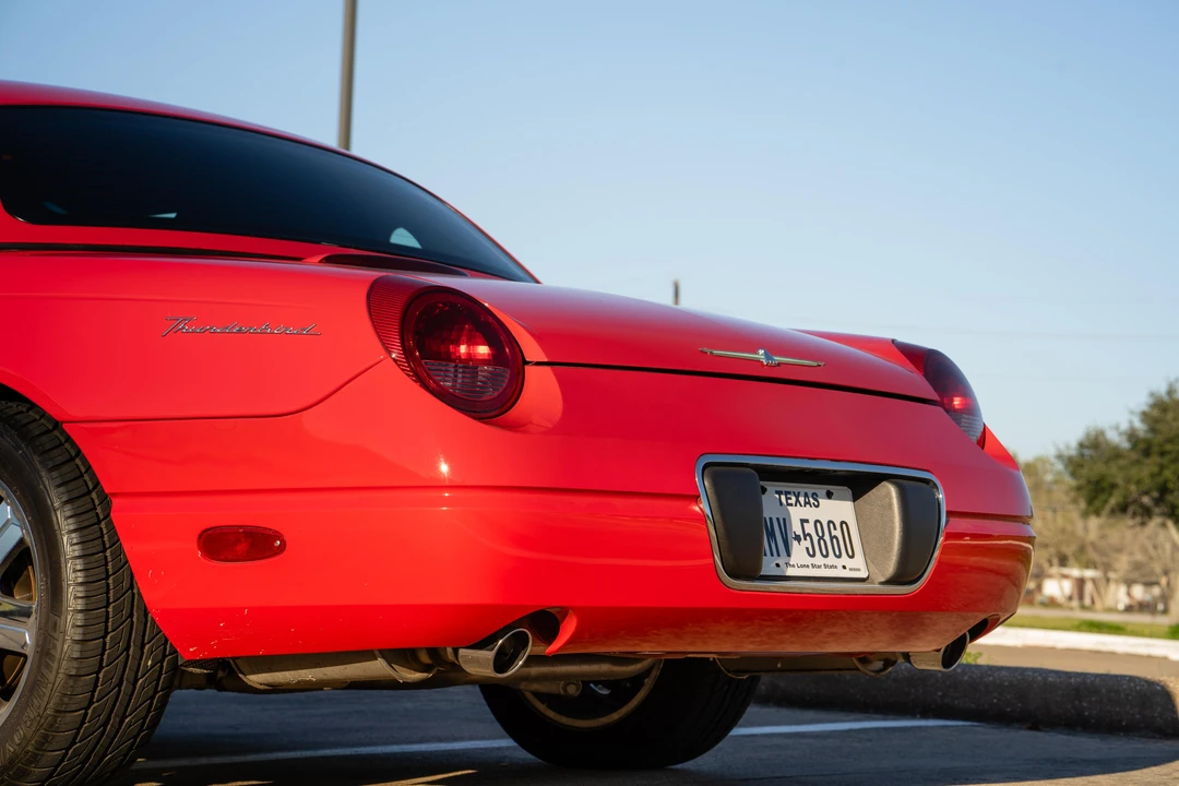 2005 Ford Thunderbird 11th Gen - Image 30 of 31