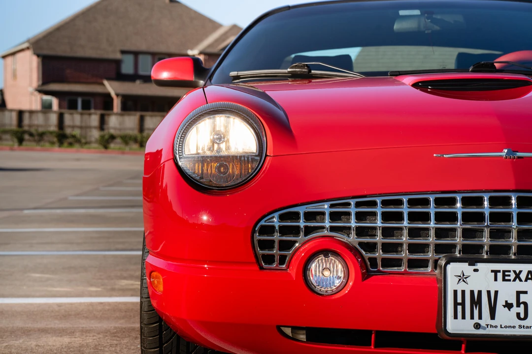 2005 Ford Thunderbird 11th Gen - Image 21 of 31