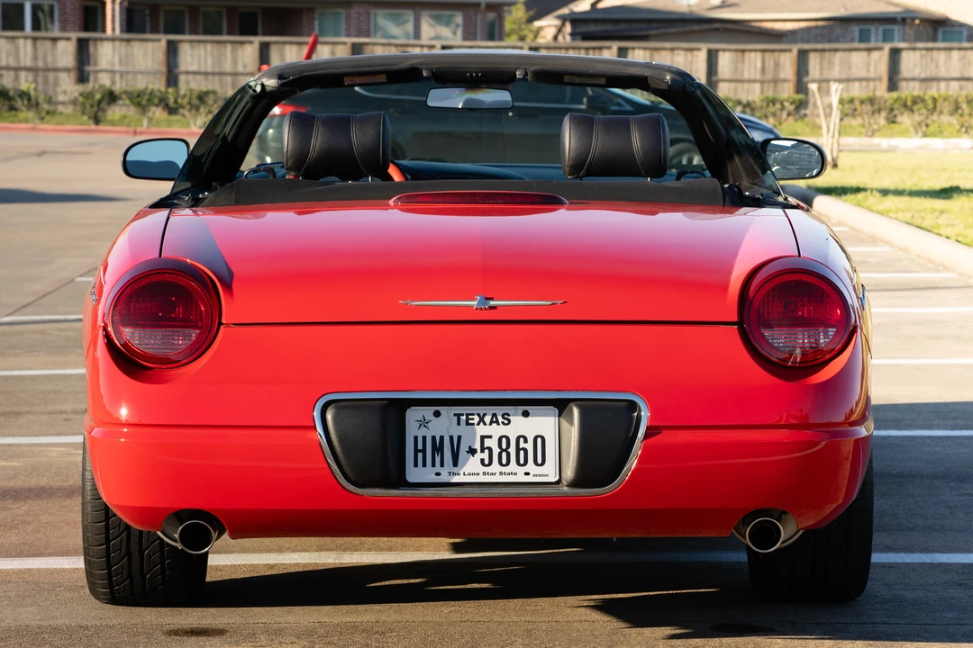 2005 Ford Thunderbird 11th Gen - Image 15 of 31