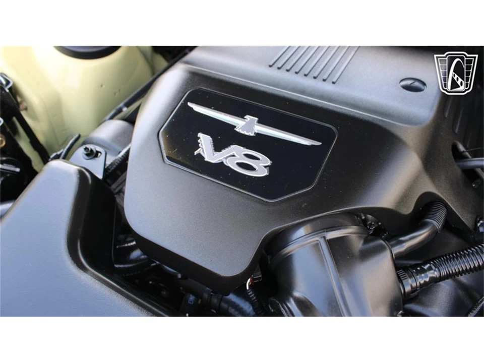 2005 Ford Thunderbird 11th Gen - Image 18 of 31