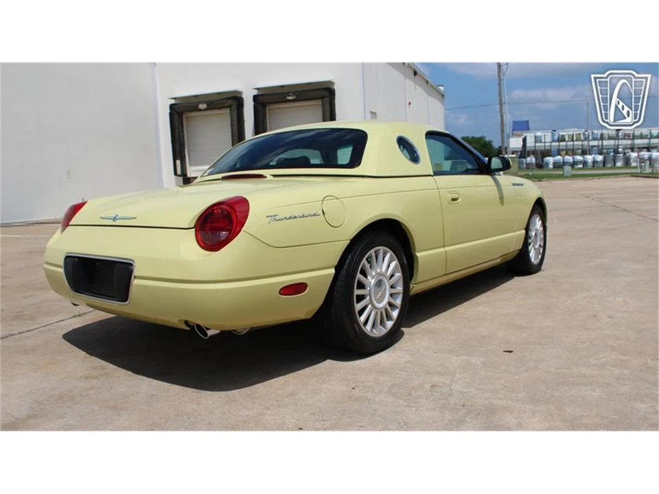 2005 Ford Thunderbird 11th Gen - Image 4 of 31