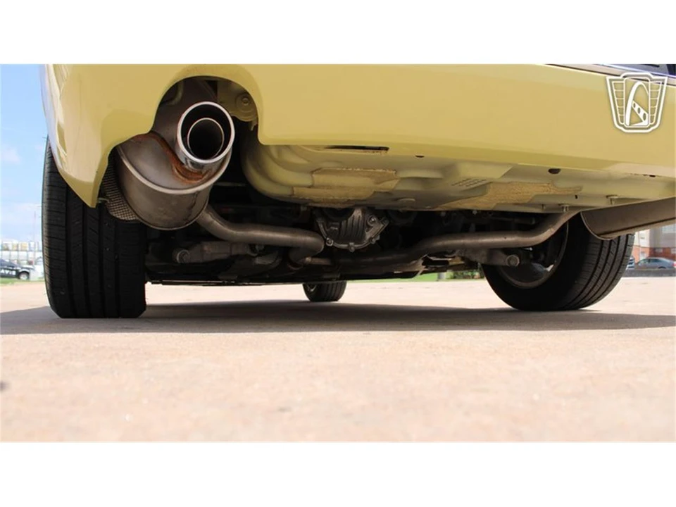 2005 Ford Thunderbird 11th Gen - Image 20 of 31