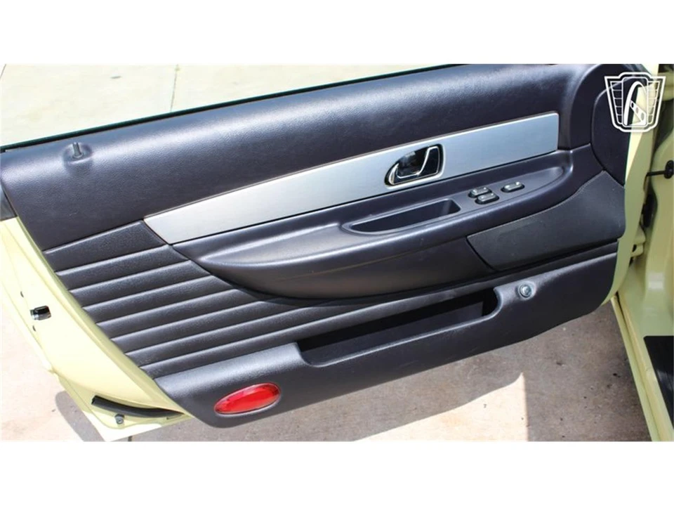 2005 Ford Thunderbird 11th Gen - Image 10 of 31