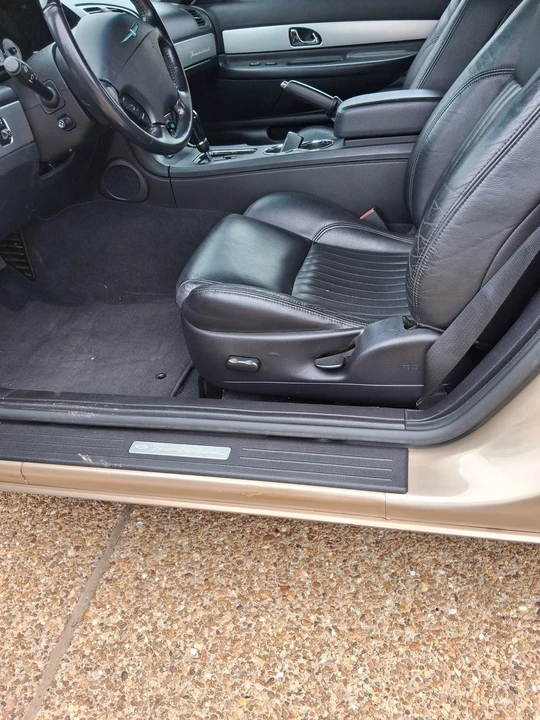 2005 Ford Thunderbird 11th Gen - Image 14 of 17