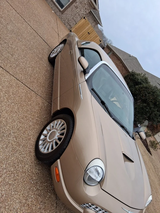2005 Ford Thunderbird 11th Gen - Image 5 of 17