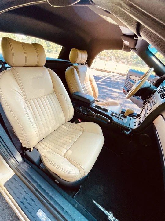 2005 Ford Thunderbird 11th Gen - Image 15 of 21