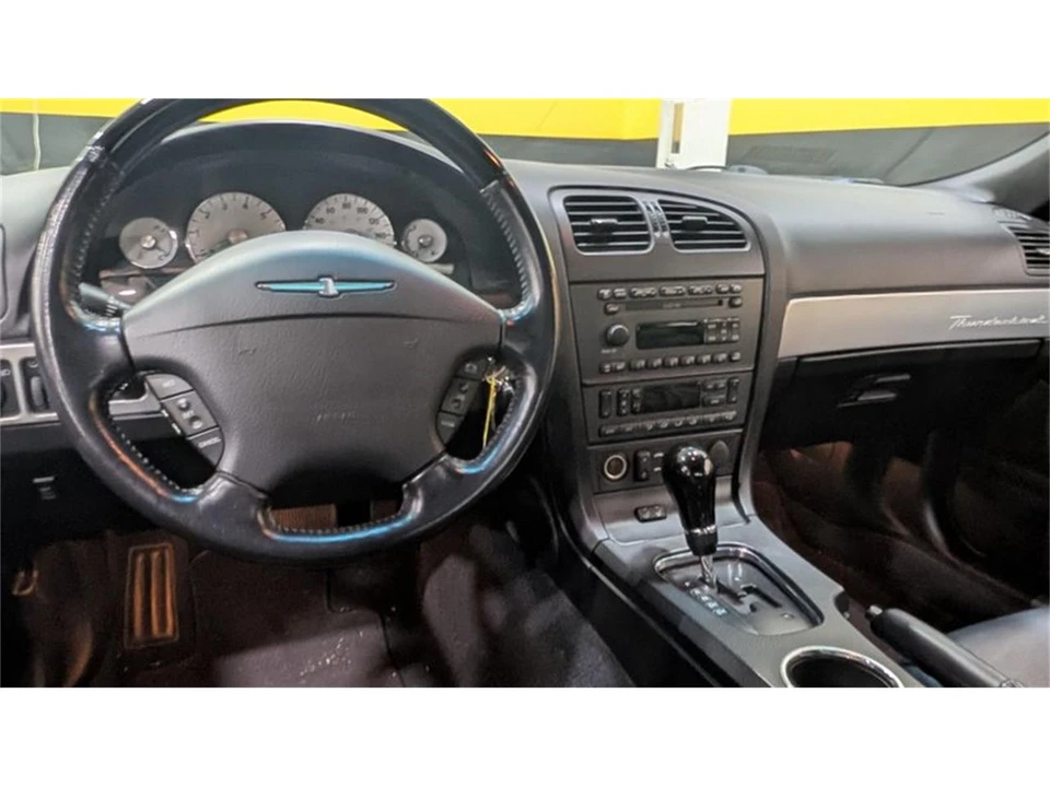 2005 Ford Thunderbird 11th Gen - Image 8 of 9