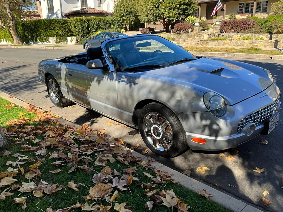 2005 Ford Thunderbird 11th Gen - Image 30 of 31