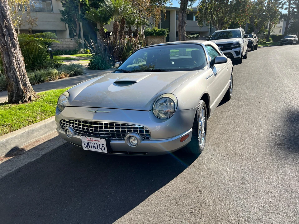 2005 Ford Thunderbird 11th Gen - Image 9 of 31