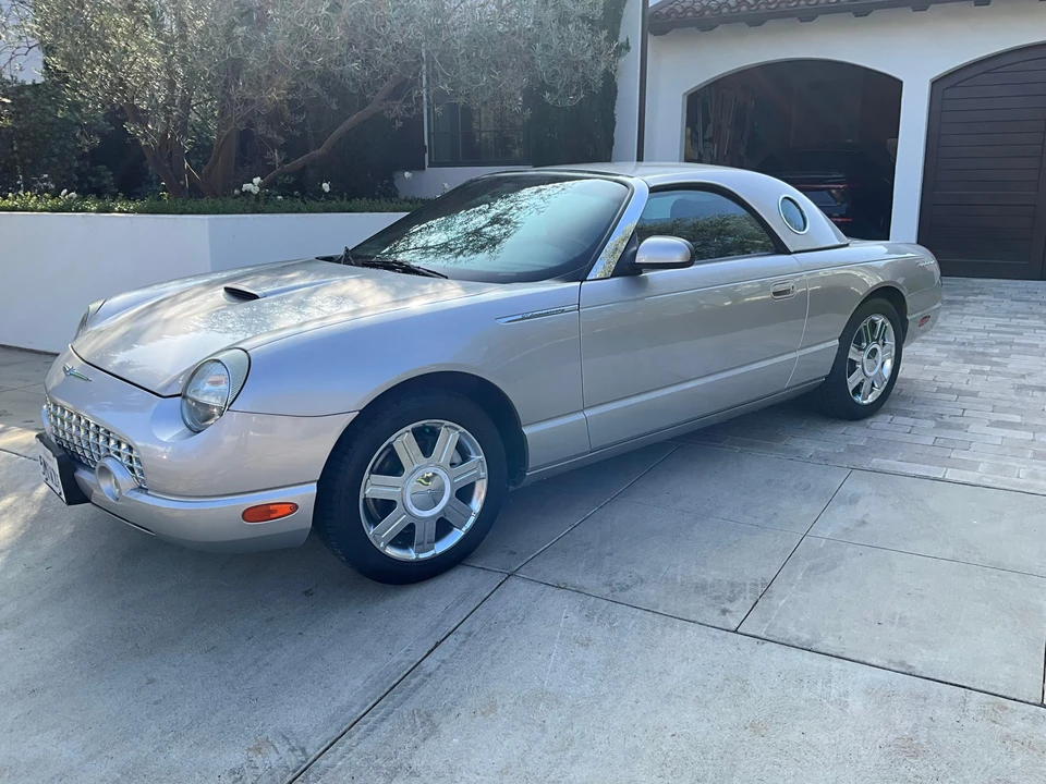 2005 Ford Thunderbird 11th Gen - Image 12 of 31