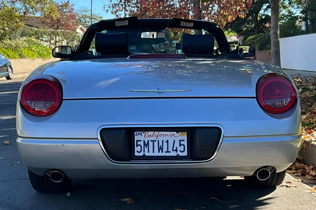 2005 Ford Thunderbird 11th Gen - Image 5 of 31