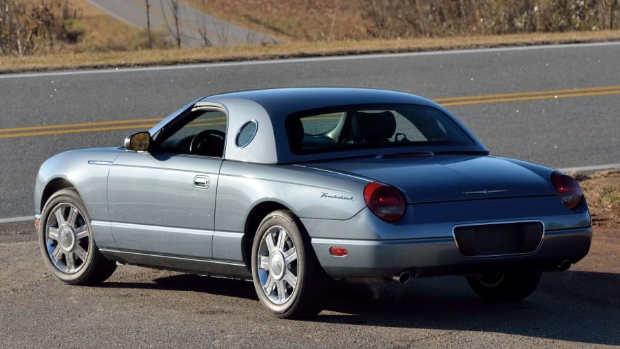 2005 Ford Thunderbird 11th Gen - Image 18 of 24